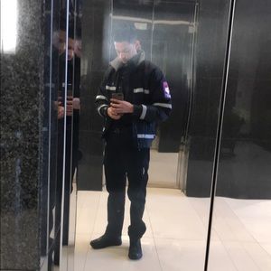 Meet your Posher, Robert